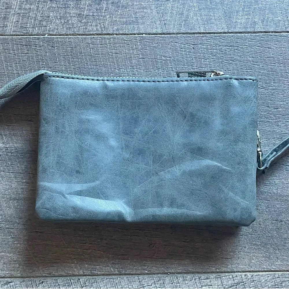 Charlotte Russe, Faux Leather, Gray, 3-Pocket, Wristlet. 4.25 by 6.5 inches.